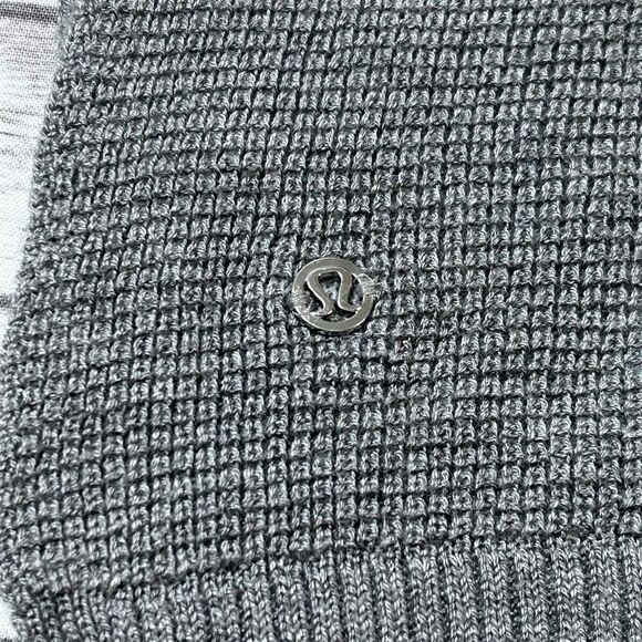 Lululemon Forward Flow Cape - Picture 9 of 12